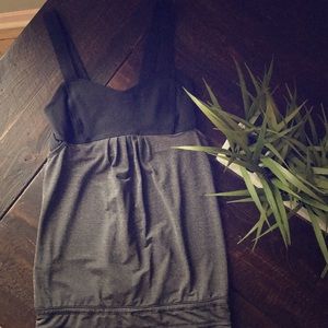 Lululemon grey and black workout tank top
